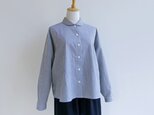 播州織サッカー生地*ゆったりシルエットのシャツ(青&白3mm幅ストライプ)