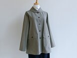 綿麻キャンバスのショート・コート(カーキグレー)