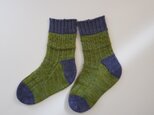 手編みの靴下　「森」