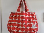 普段使いのマチたっぷりトートバッグ 北欧トマト柄