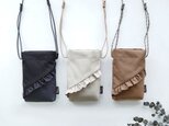 【撥水・軽量】CORDURA® ナイロン製  フリル スマホショルダーバッグ／サコッシュ