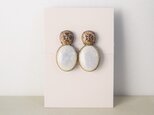 オーバルピアス