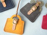 《コインが入る》真鍮バックルのミニバッグチャーム（７色）