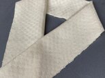 丸みのある模様の半衿