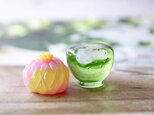 ガラスの冷茶と和菓子(練り切り)★ガラスのミニチュア和菓子店★