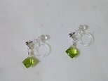 ペリドットのイヤリング（ノンホールピアス）
