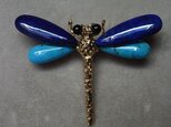 天然石　トンボ　ブローチ