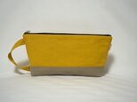 yoko-naga-pouch YELLOWの画像