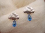 雨雲ピアス・9