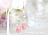 14kgf★花びら★ピンクオパールと淡水真珠のピアスの画像