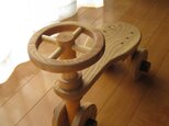 木製四輪車  丸ハンドル （栗の木）の画像