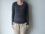 5 stitch l/s tee (charcoal)の画像