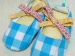 ベビー　ファーストシューズ　ブルー×イエローピンクの画像