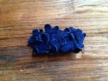 【NM様ご予約品です】革花のバレッタ 4cm
