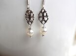 シルバーレースとパールのピアス