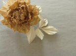 芍薬花枝コサージュ（モカ）