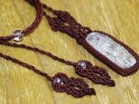 ヒデナイトのマクラメ編み 天然石ネックレスの画像