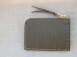L字ファスナーの小型財布　グレイッシュカーキの画像