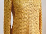 草木染め　シルク七分袖プルオーバー（たまねぎ）の画像