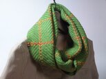 Sale 手織り スヌード　黄緑　オレンジチェックの画像