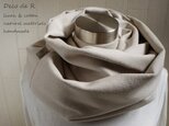 カシミヤのスヌード 白グレージュの画像
