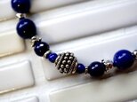 ラピスラズリとシルバービーズのブレスレット