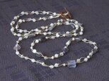 アイオライトとムーンストーンのロングネックレス