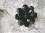 Black Camellia Broochの画像