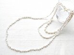 ３種のホワイトパールのロングネックレス
