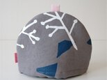 Tea cozy（gray/illustration）の画像