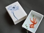 ハスと赤い金魚の 小箱
