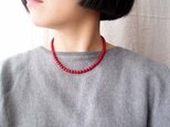 赤珊瑚のネックレス … 刺繍クラスプの画像