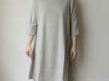 v neck dolman one-piece (gray)の画像