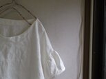 リネンパフ袖ブラウス