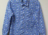 メンズ 台衿付き長袖シャツ Ｍサイズ 青地×パンダ柄の画像