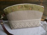 サンドベージュリネン＆アンティークレースファスナーポーチ持ち手付