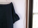 リネンパフ袖ブラウス