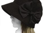リボンコサージュ付/ラッセルレース セレブ帽子(ゆったり)◆黒の画像