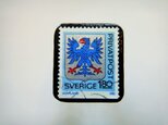 スウェーデン 紋章切手ブローチ922