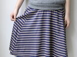 flare skirt (navy)の画像