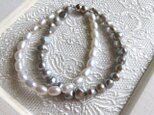 白＆グレー　2連の淡水パール　ブレスレット　MB0515-003