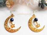 【M様ご予約品】三日月とラピスラズリのチタンフックピアス