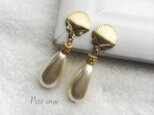 パールシェルピアス※イヤリング変更可能
