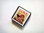 アメリカ「1996年LOVE切手」ブローチの画像