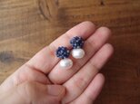 送料無料 つぶつぶ刺繍ピアス … すみれ Lの画像
