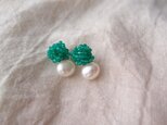 送料無料　つぶつぶ刺繍ピアス … グリーンオニキス L