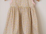 黄色い小花柄のノースリーブワンピース（80cm）