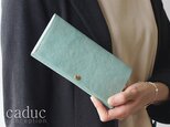 【caduc】薄くて,軽い。スマート長財布 スカイブルー w41の画像