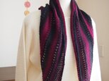 ドイツの糸で編んだショール<秋色ボルドー>の画像