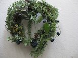 山葡萄と木の実のwreath